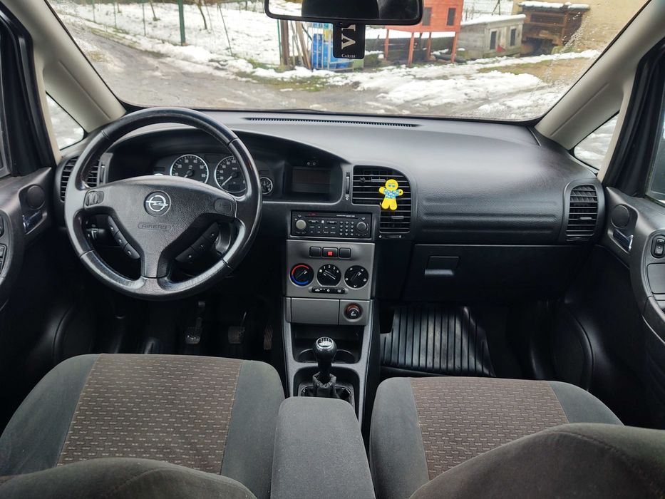 Opel Zafira, 7 osobowa, Klimatyzacja, Hak.