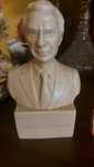 Busto dr Francisco Sá Carneiro
30€