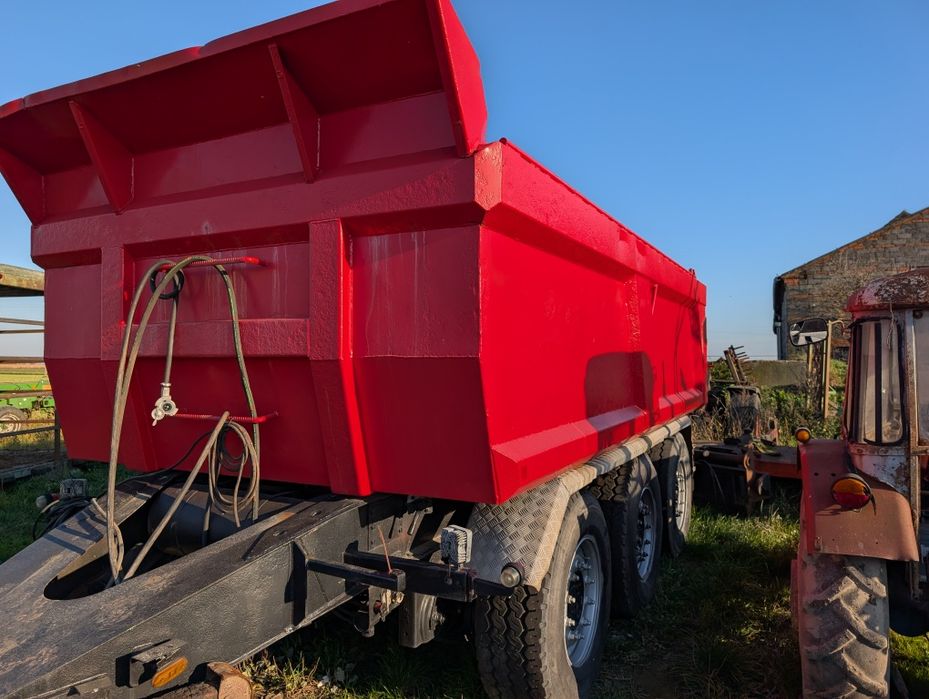 Przyczepa wywrotka tridem tandem