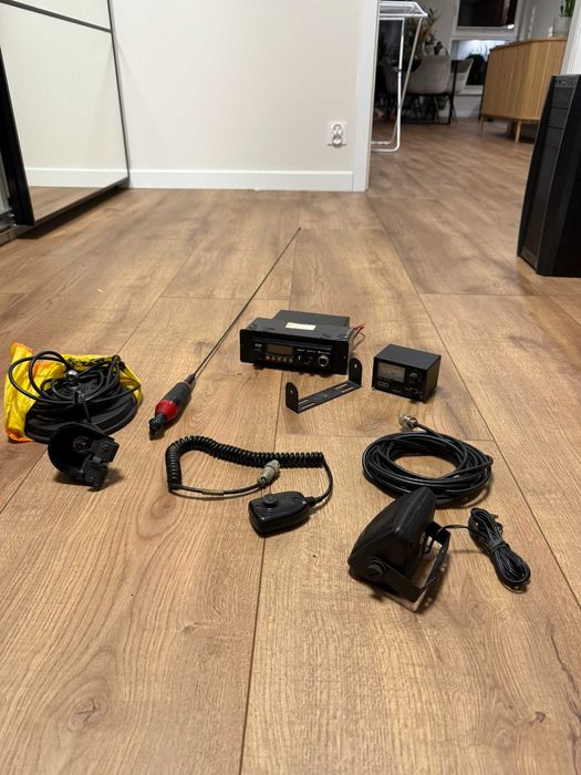 Zestaw CB Radio + antena + miernik do strojenia + dodatki