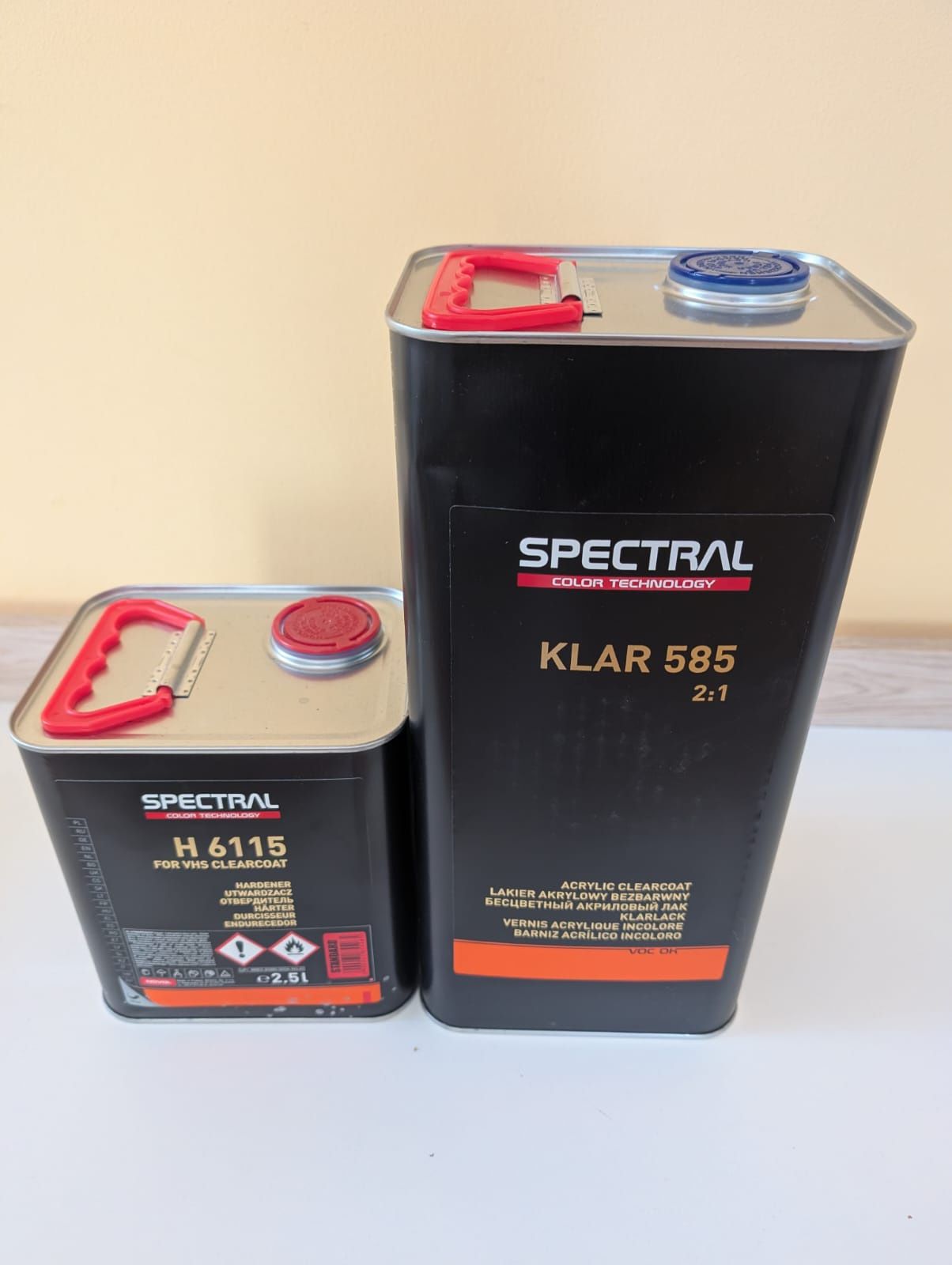 Lakier bezbarwny 5l  Novol 585 + 2,5l  utwardzacz