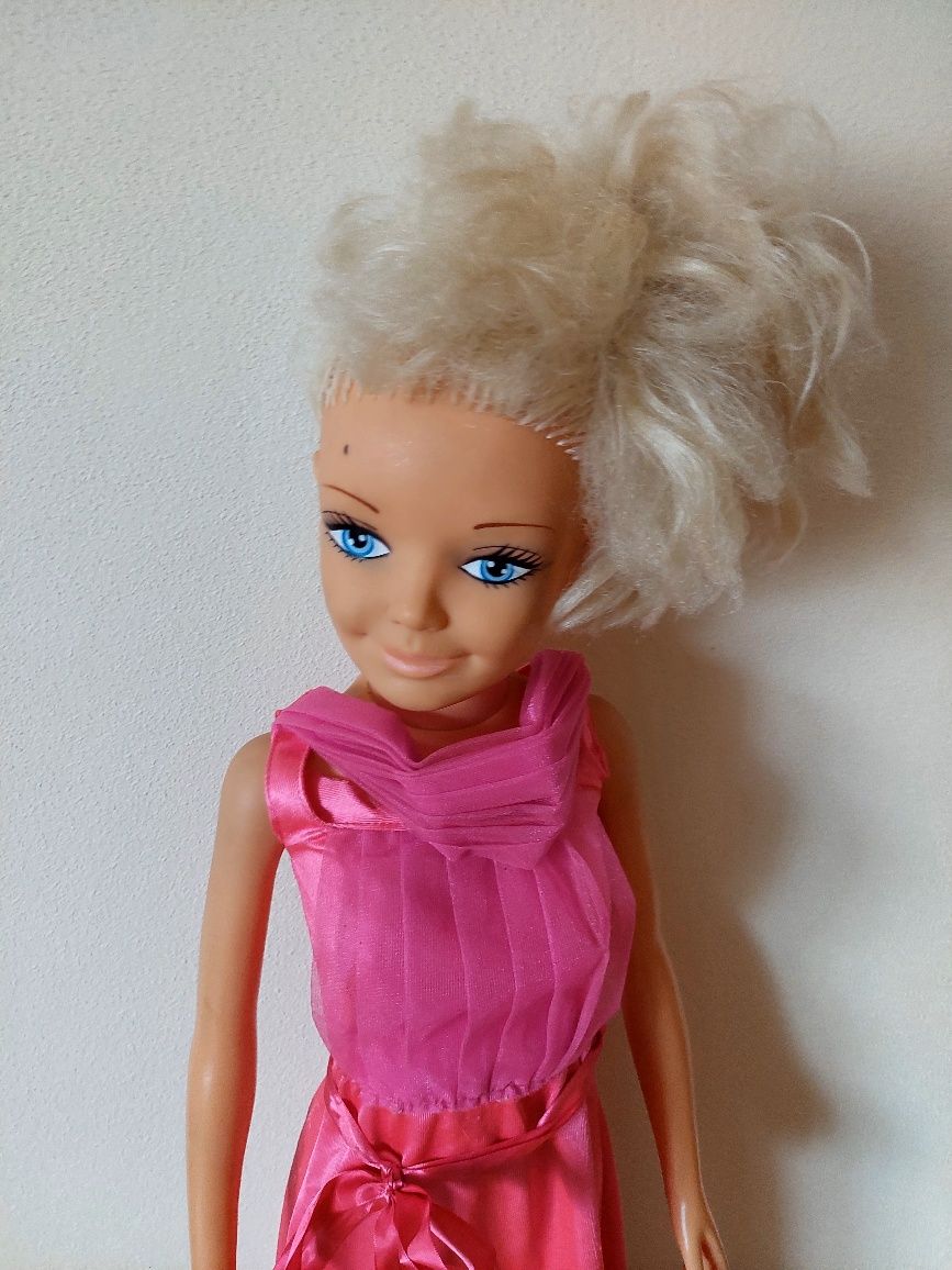 Boneca 1,10 cor rosa