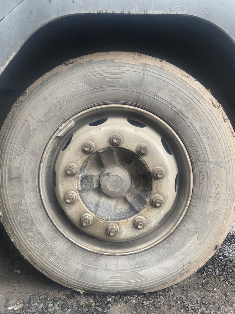 Продам пару коліс DEBICA 315/70 r22.5