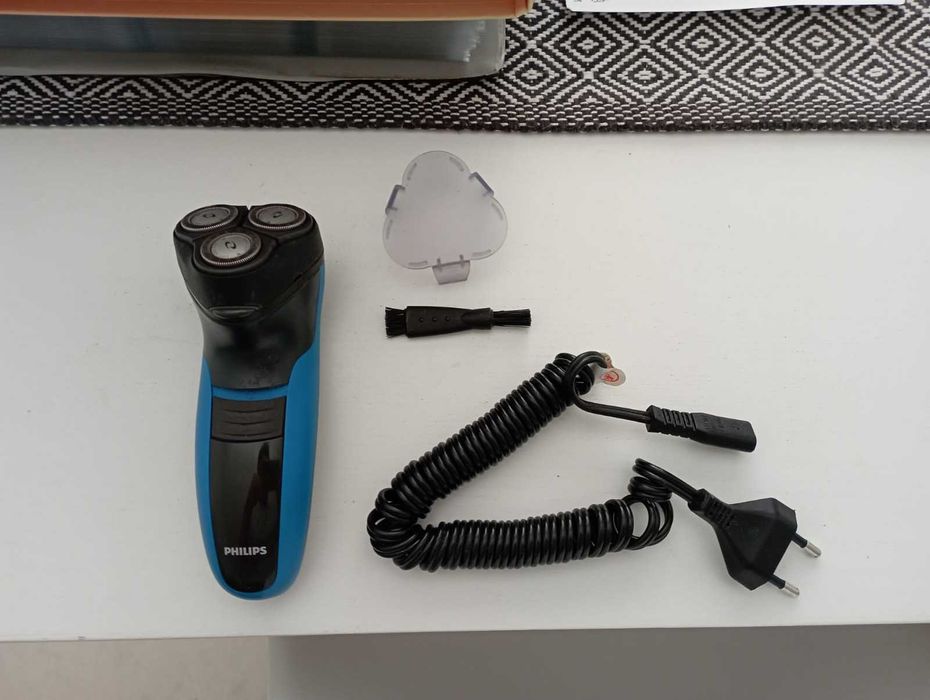 Máquina Barbear Philips