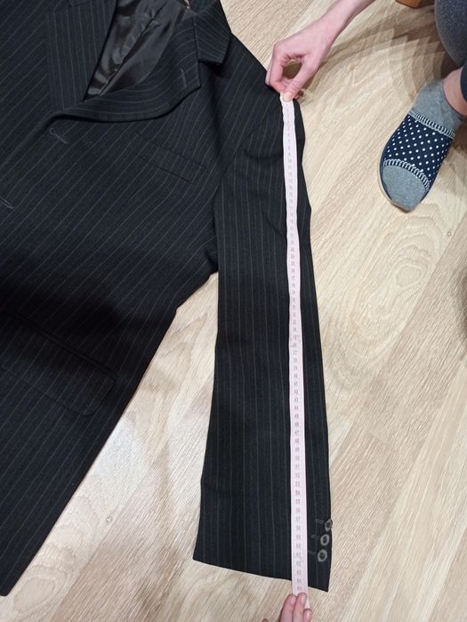 Garnitur z kamizelką plus spodnie. Komplet