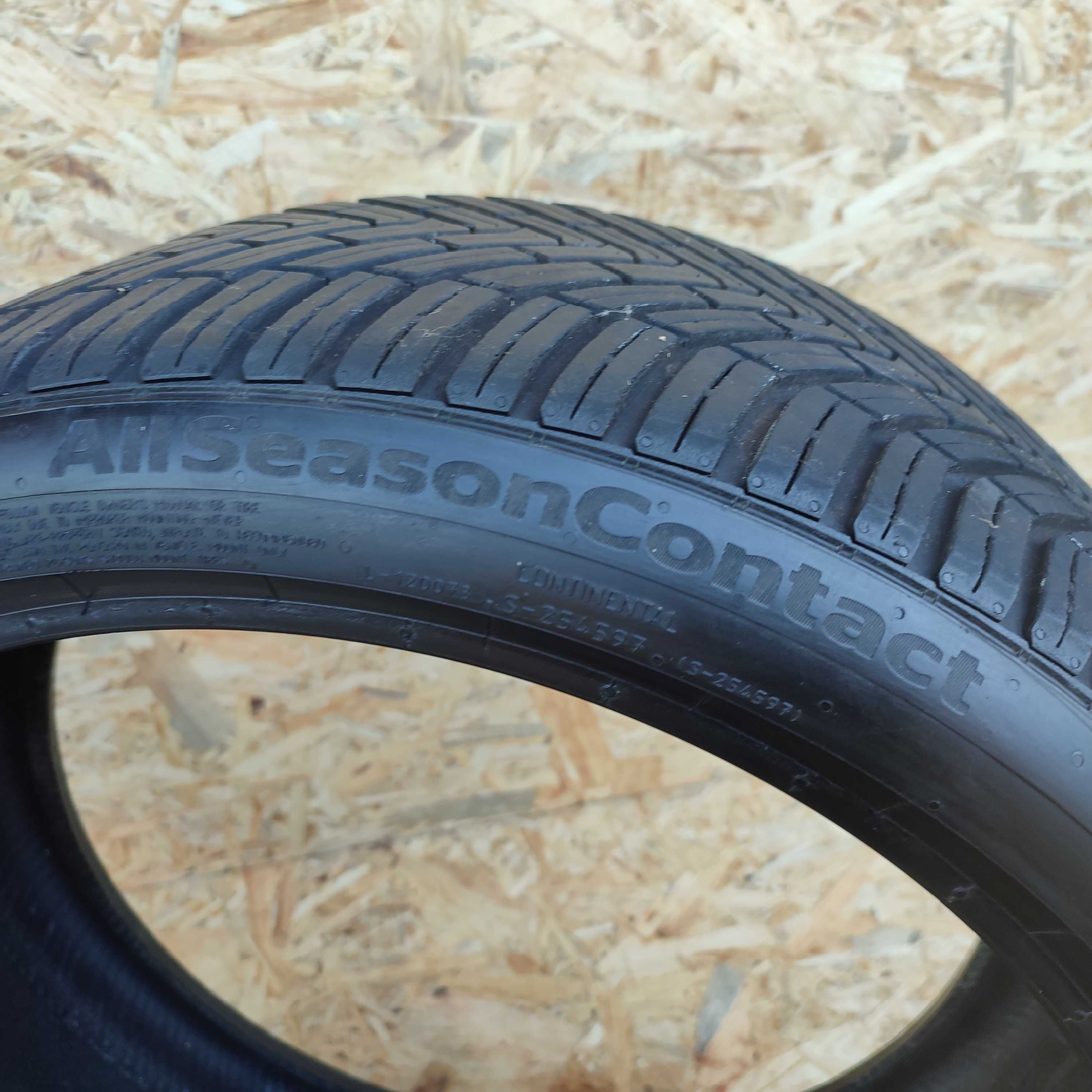 2x opony 235/35 R19 Continental AllSeasonContact XL 91Y 6.5mm 2021 rok