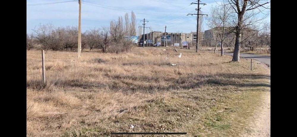 Коблево участок 20,5 соток, со всеми коммуникациями, фасад асфальт