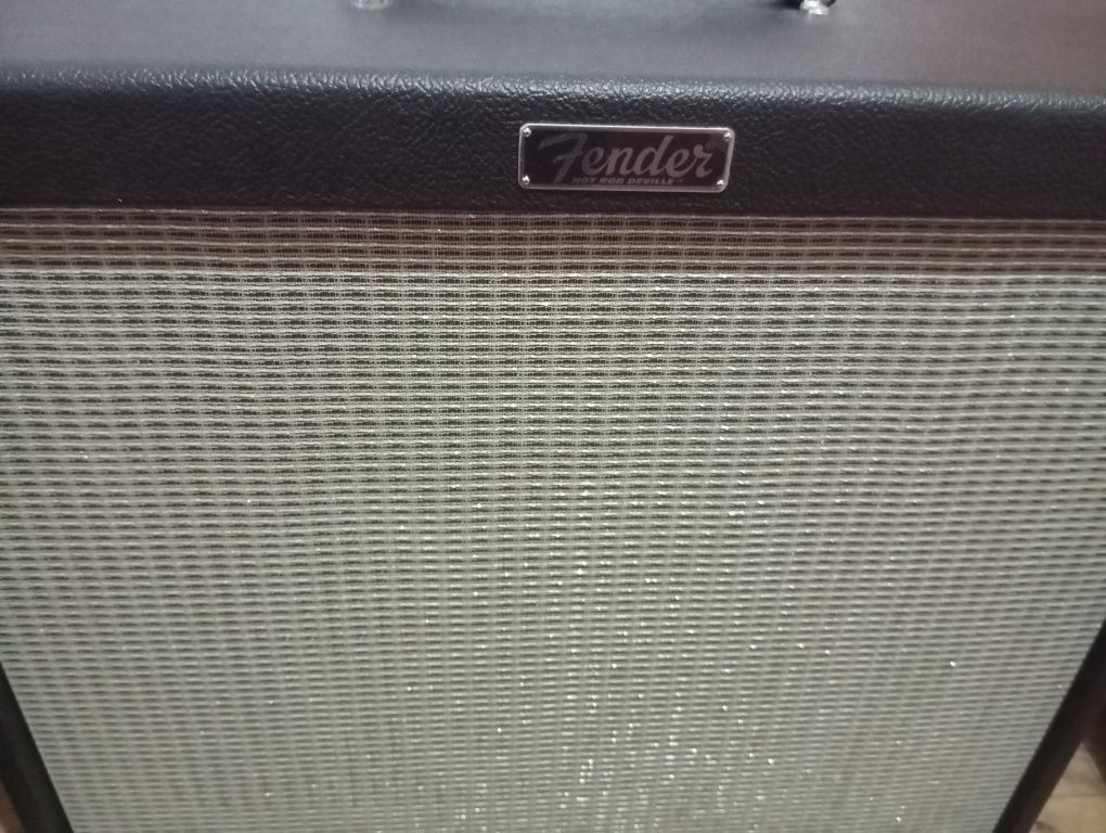 Amplificador a Válvulas Fender ML