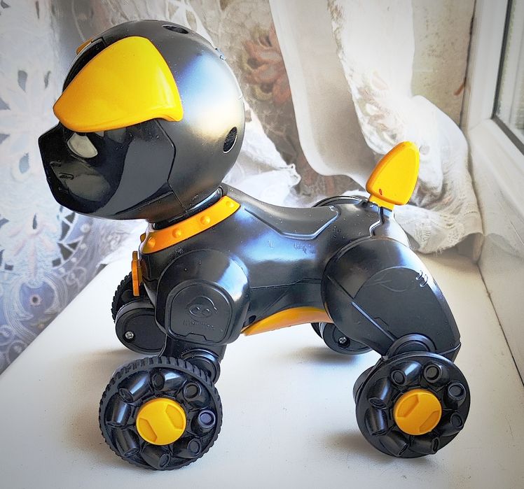Робот Wow Wee Цуценя Chip Black