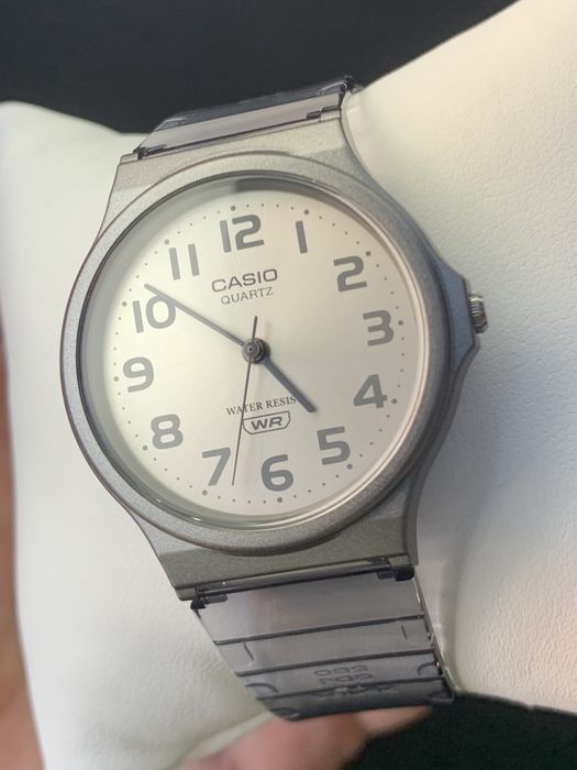 Годинник жіночий Casio MQ-24S-8B Оригінал Гарантія Часы женские