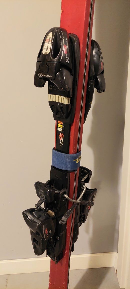 Narty Nordica 160 cm