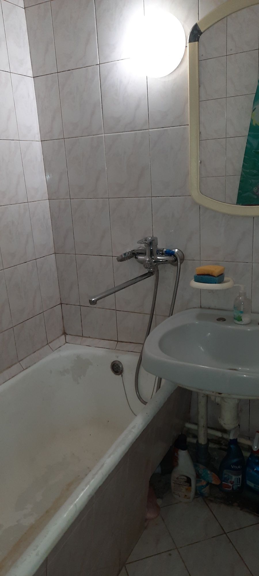 Сдам долгосрочную оренду 2 х комнатную квартиру