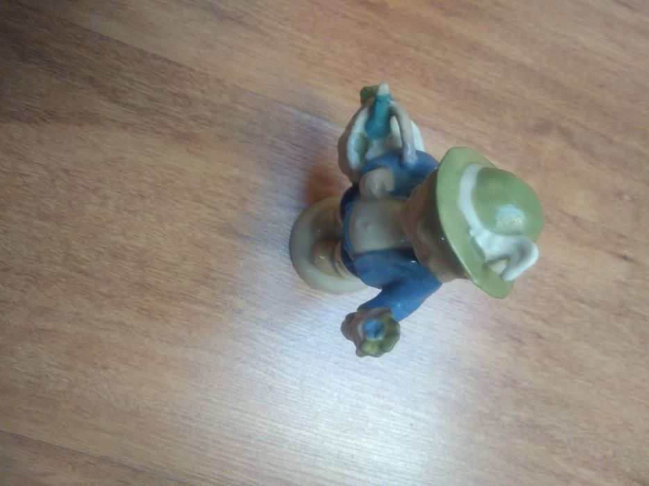 Figurka z porcelany GDR