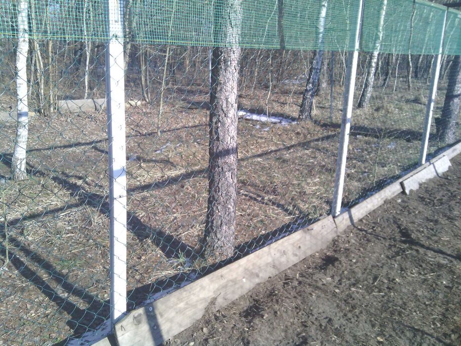 Słupki ogrodzeniowe plastikowe 160-274cm