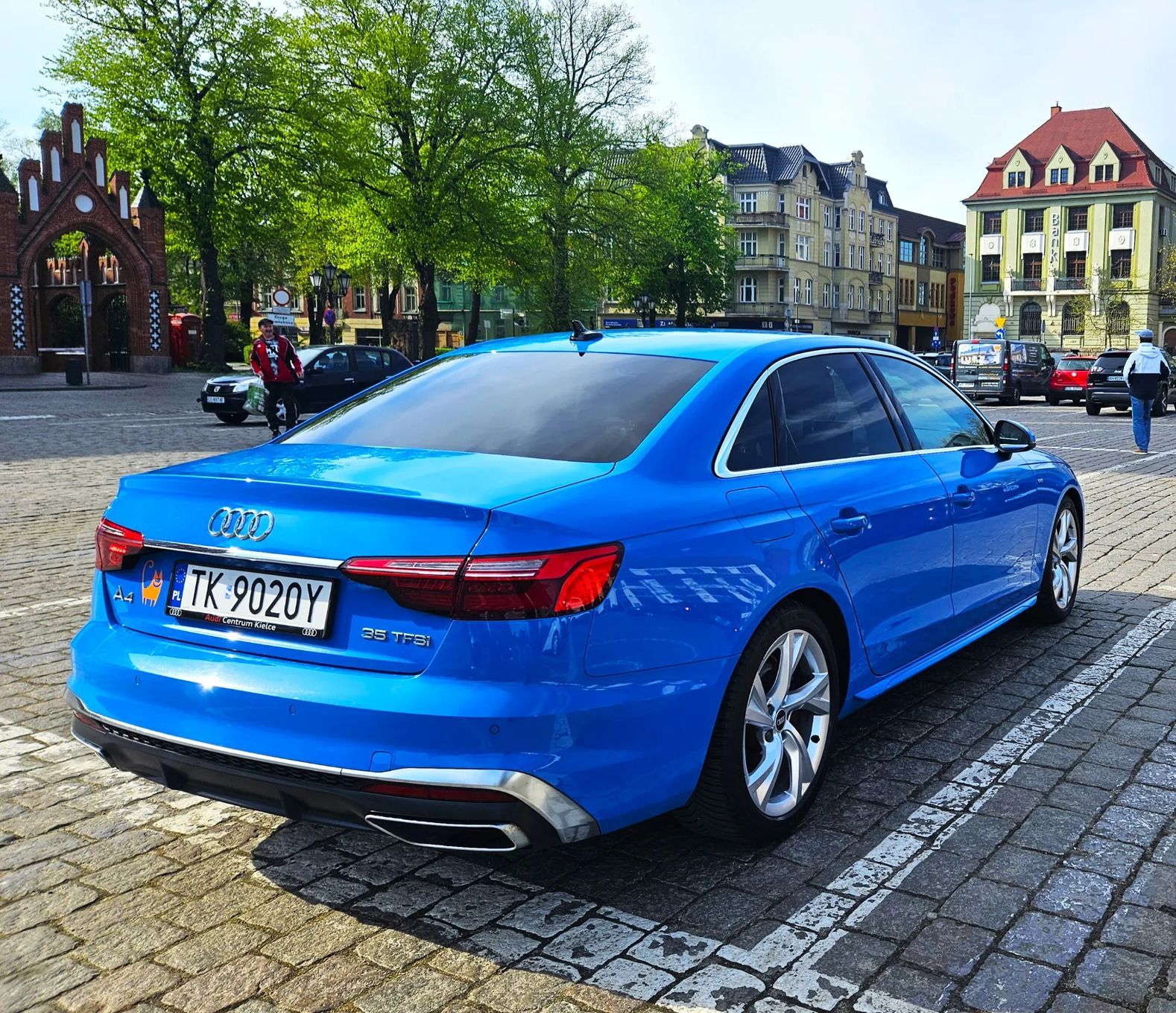Audi A4 AUDI A4 | S-line, piękny unikatowy kolor na zamówienie