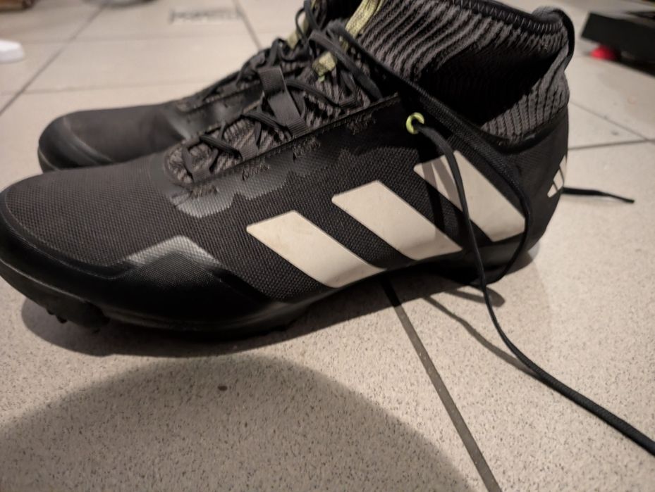 Buty garavelowe adidas