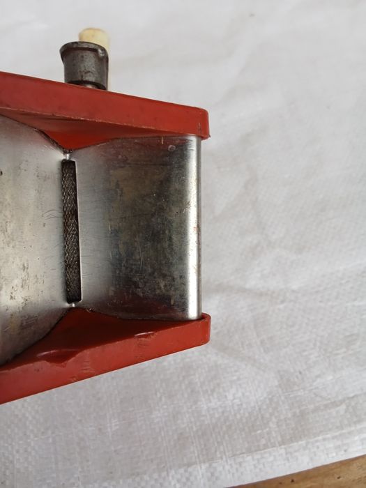 Ручная мельница, млинок