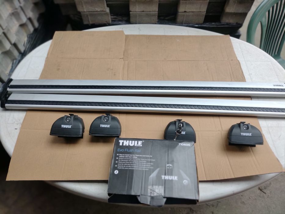Belki dachowe Wingbar Evo i stopy mocujące Thule- super stan.