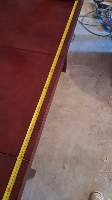 Stół rozkładany, idealny do salonu.  Długośc: 1250/1750/2250 mm.