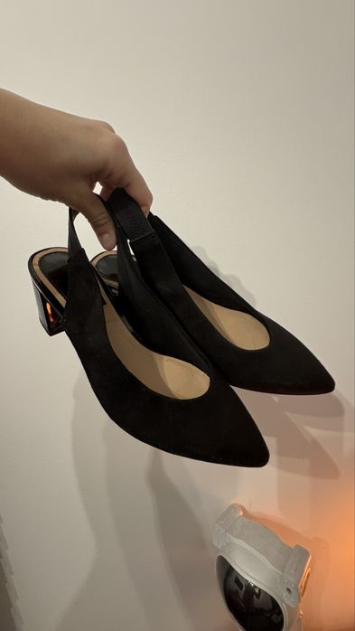 buty czółenka slingback czarne 36 Stradivarius
