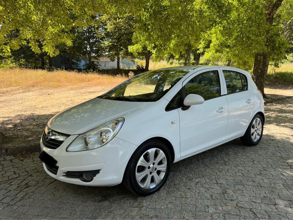 Opel corsa D 1.3CDTi 2008