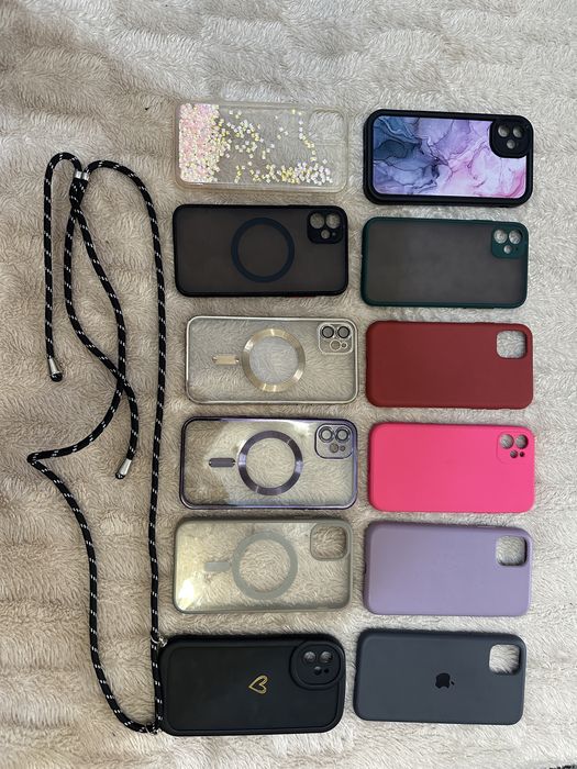 Чохли на айфон 11