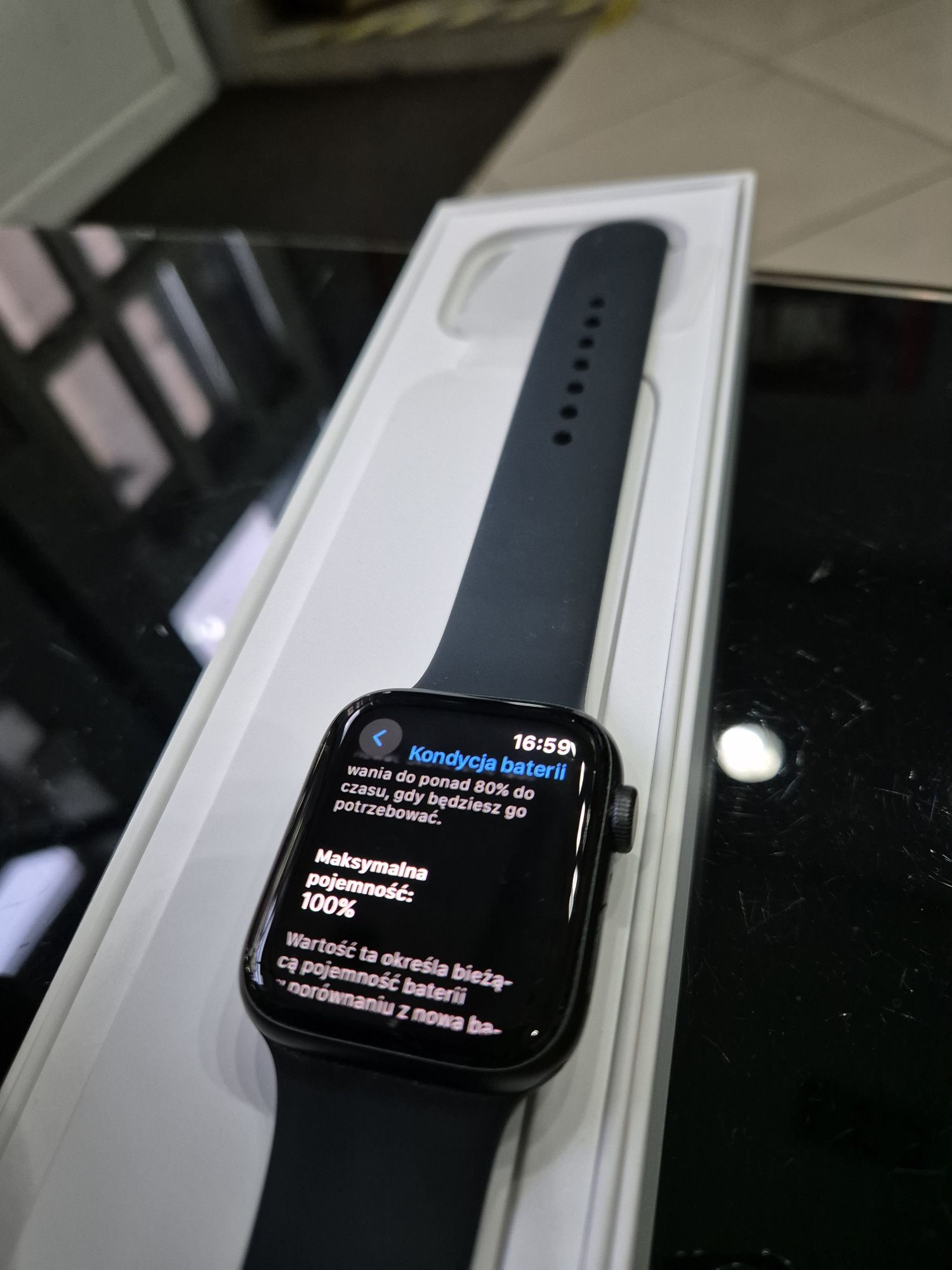 Iwatch apple SE 44mm bateria ekran na czesci