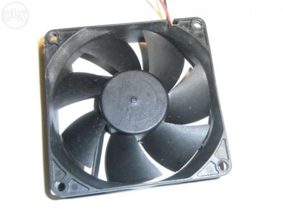 Ventilador 40, 80 e 120mm - 12V e 24V