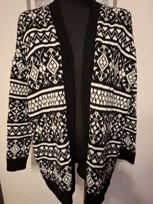 Kardigan Reserved niezapinany