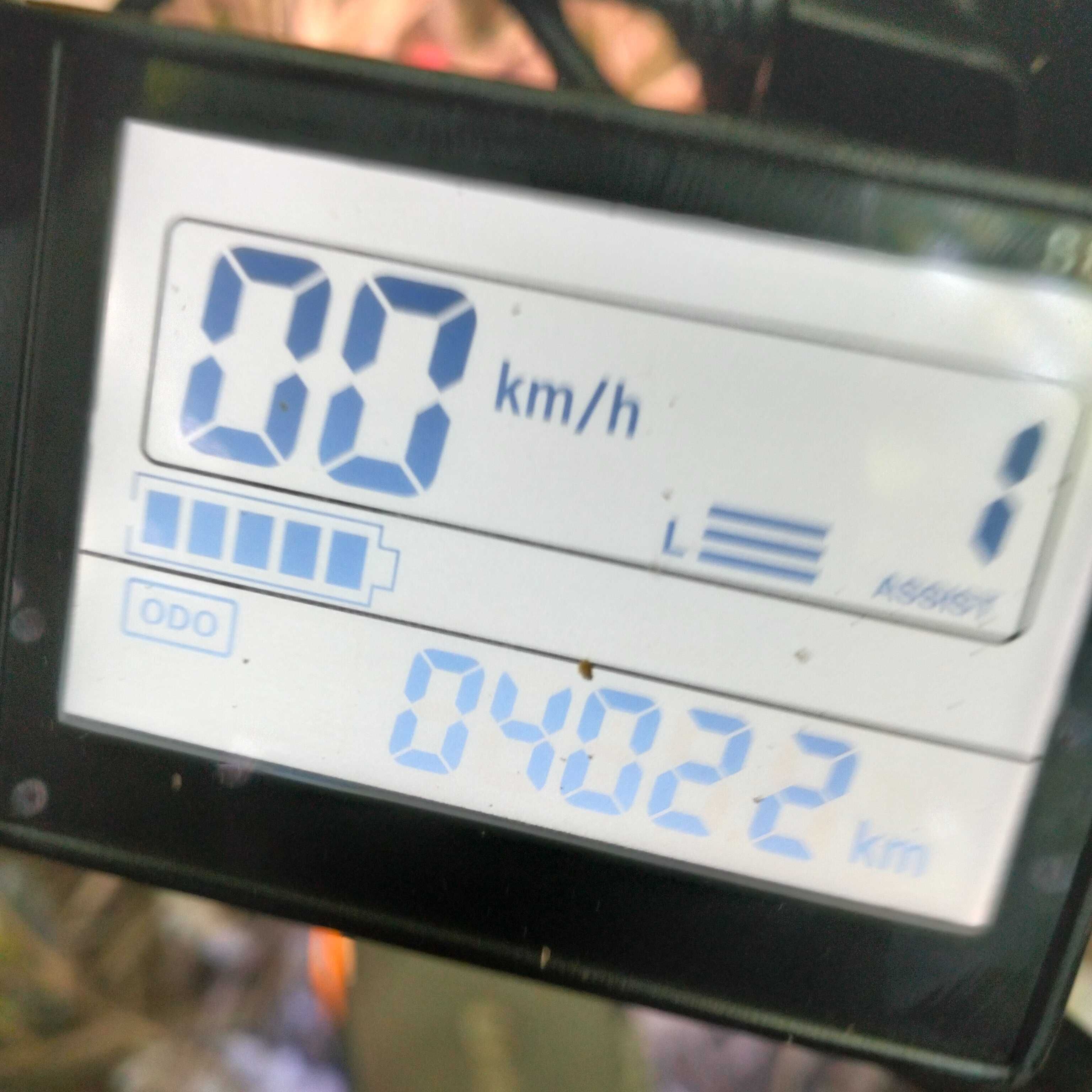 Vendo  trotinete elétrica