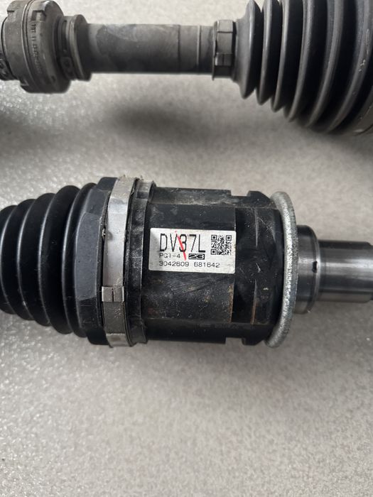 Піввісь Toyota Camry 70