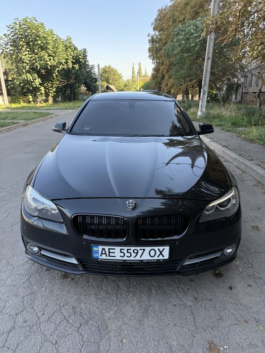 Продам Бмв ф10 528i