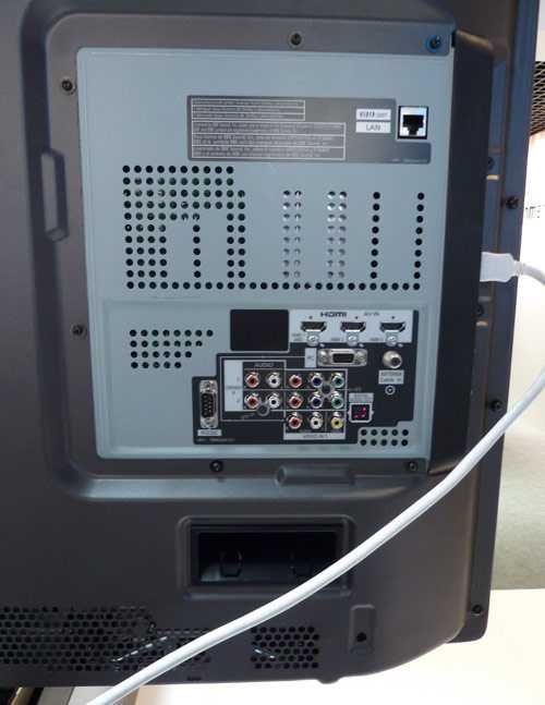 Televisão Plasma Panasonic TX-P50VT20 - Modelo 3D (inoperacional)