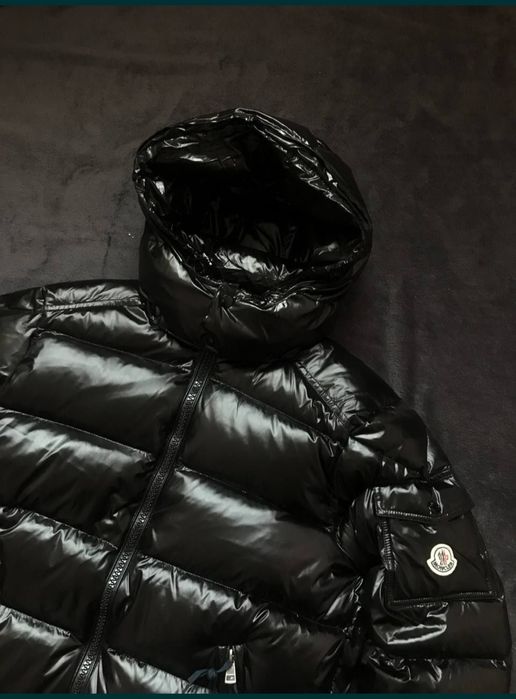 У наявності! Куртка пуховик Moncler Maya