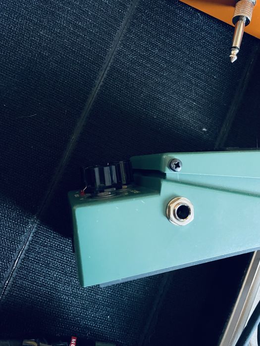 Boss Tremolo TR-2 efekt jak nówka