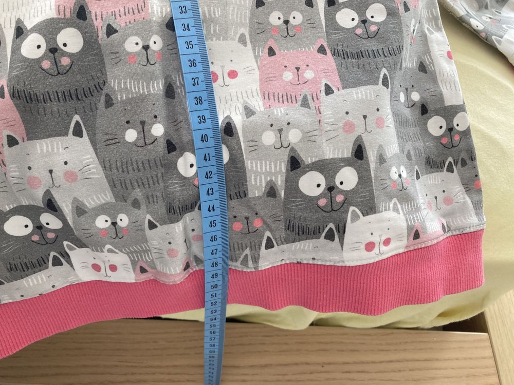 Bluzka rękaw 3/4 koty r 152