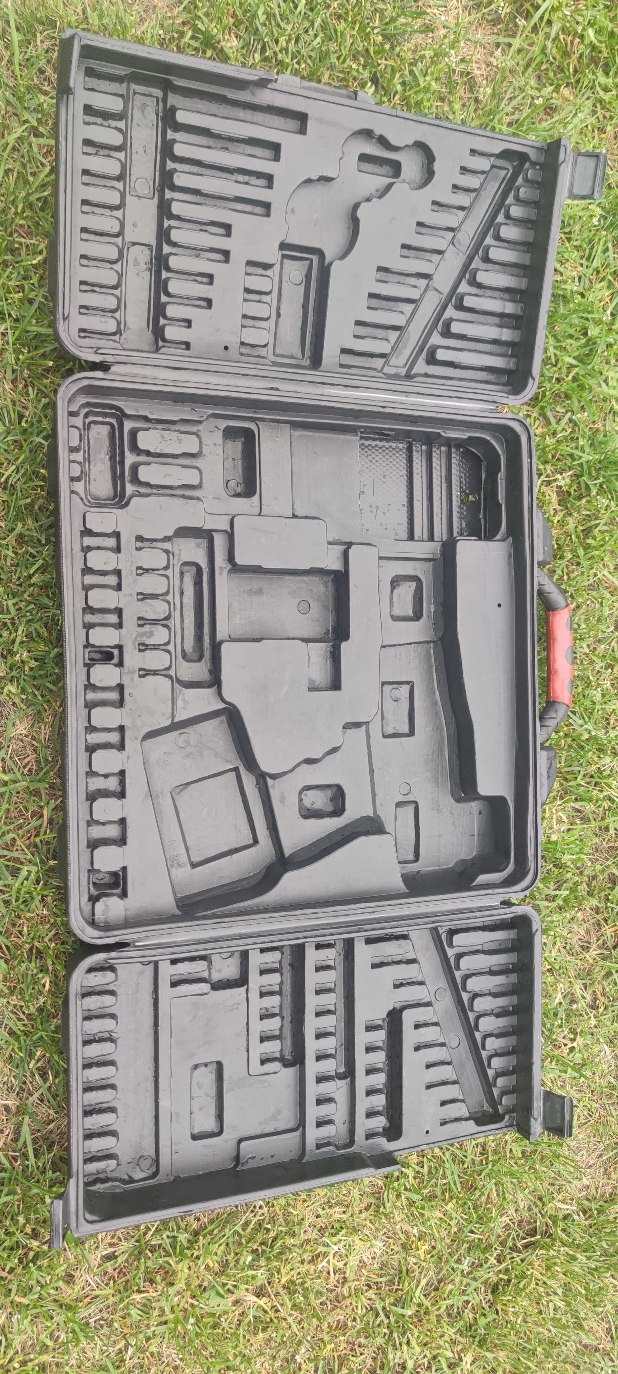 Walizka organizer