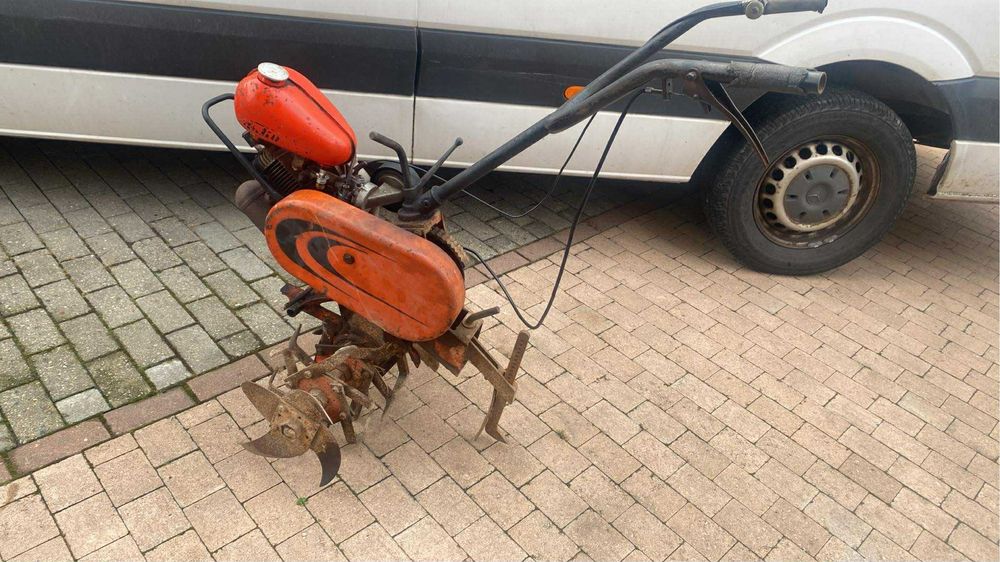 Glebogryzarka dwusuwowa