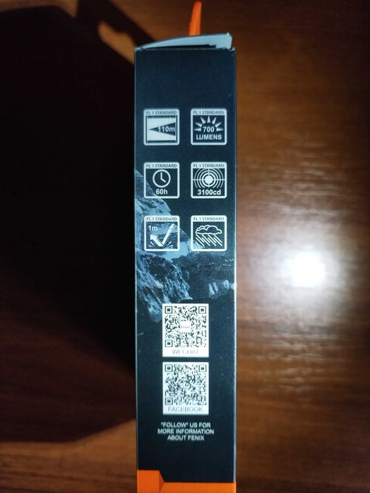 Fenix E06R, Наключний ліхтарик (700 люмен, Лазер, УФ)