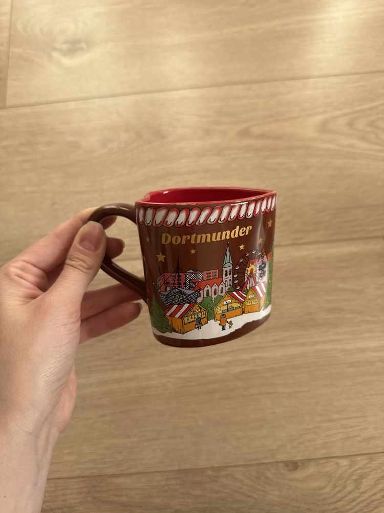 Brązowy kubek jarmark bożonarodzeniowy Dortmund 2019 używany serduszko