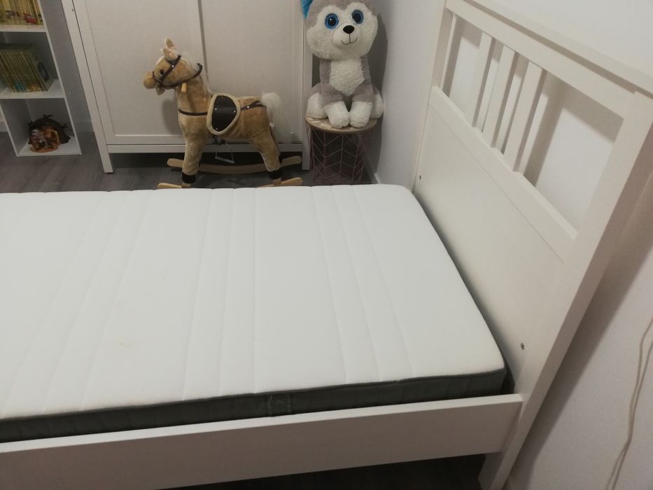 Cama solteiro c/ colchão