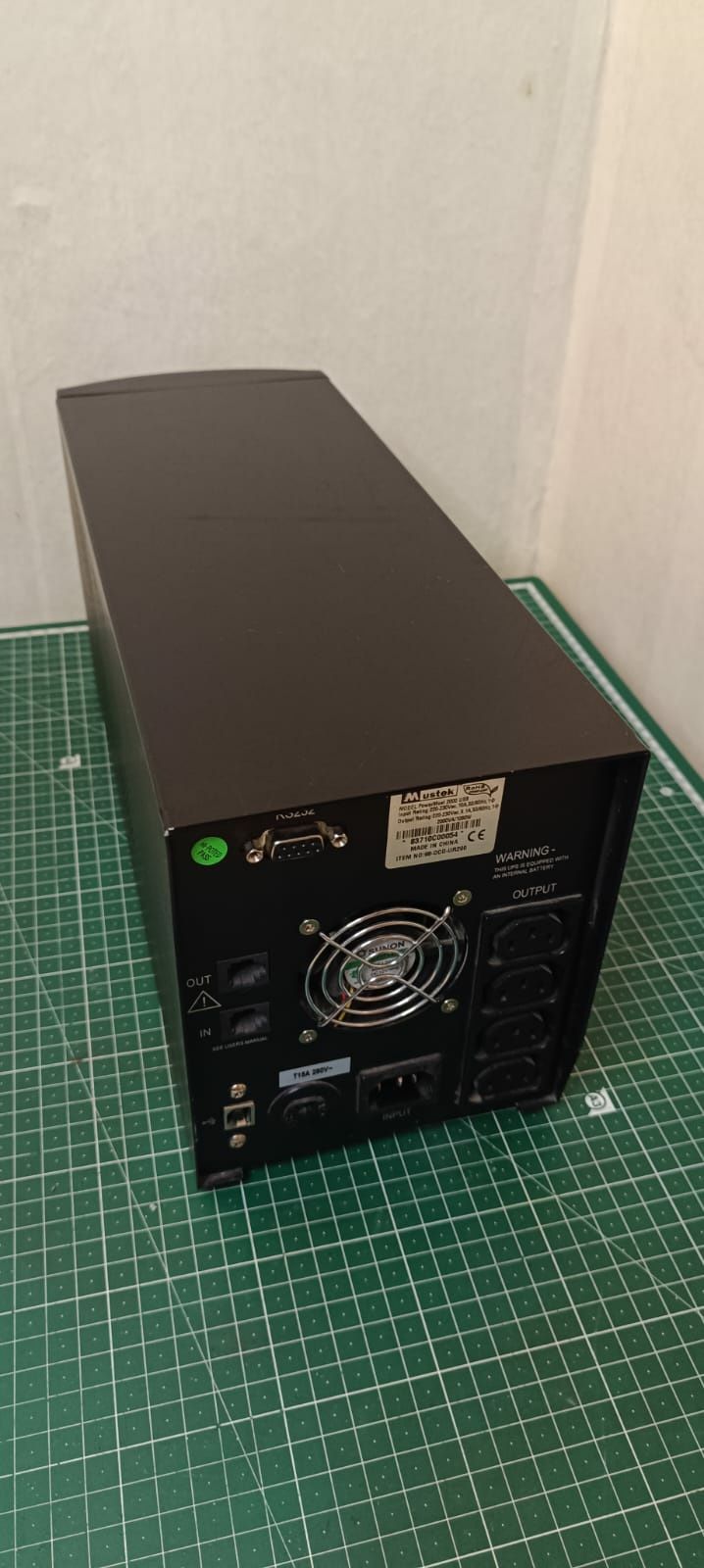 ИБП UPS Mustek PowerMust 2000
