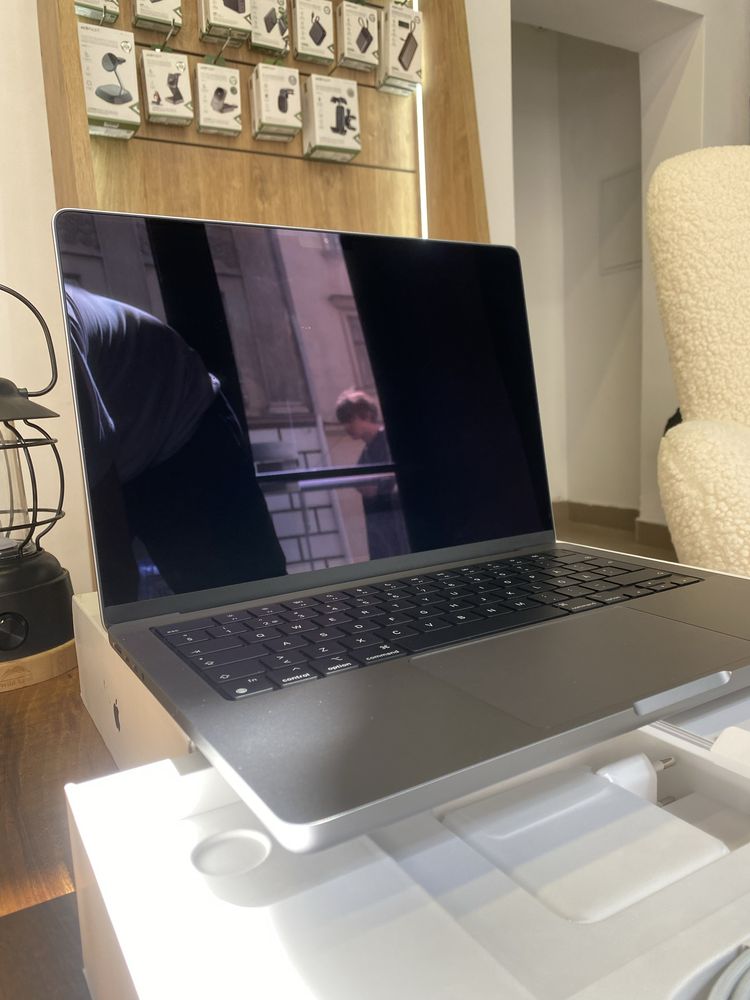 Ноутбук MacBook Pro 14" M1 Pro 16/512 8CPU/14GPU Space Gray(MKGP3)2021