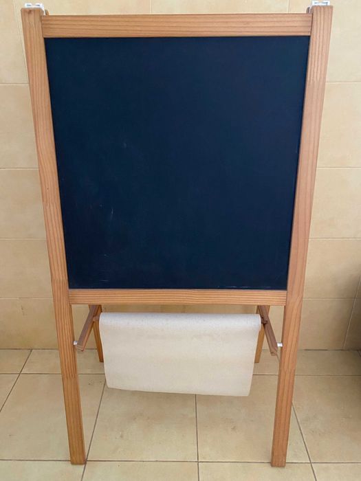 Cavalete criança IKEA