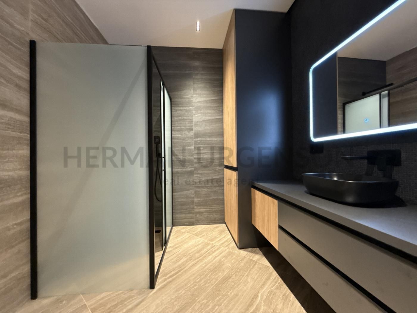 Продаж 1к квартири 48 м.кв / ЖК Crystal, вул. Бобяка