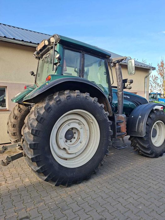 Ciągnik rolniczy Valtra T203, John Deere, Fendt