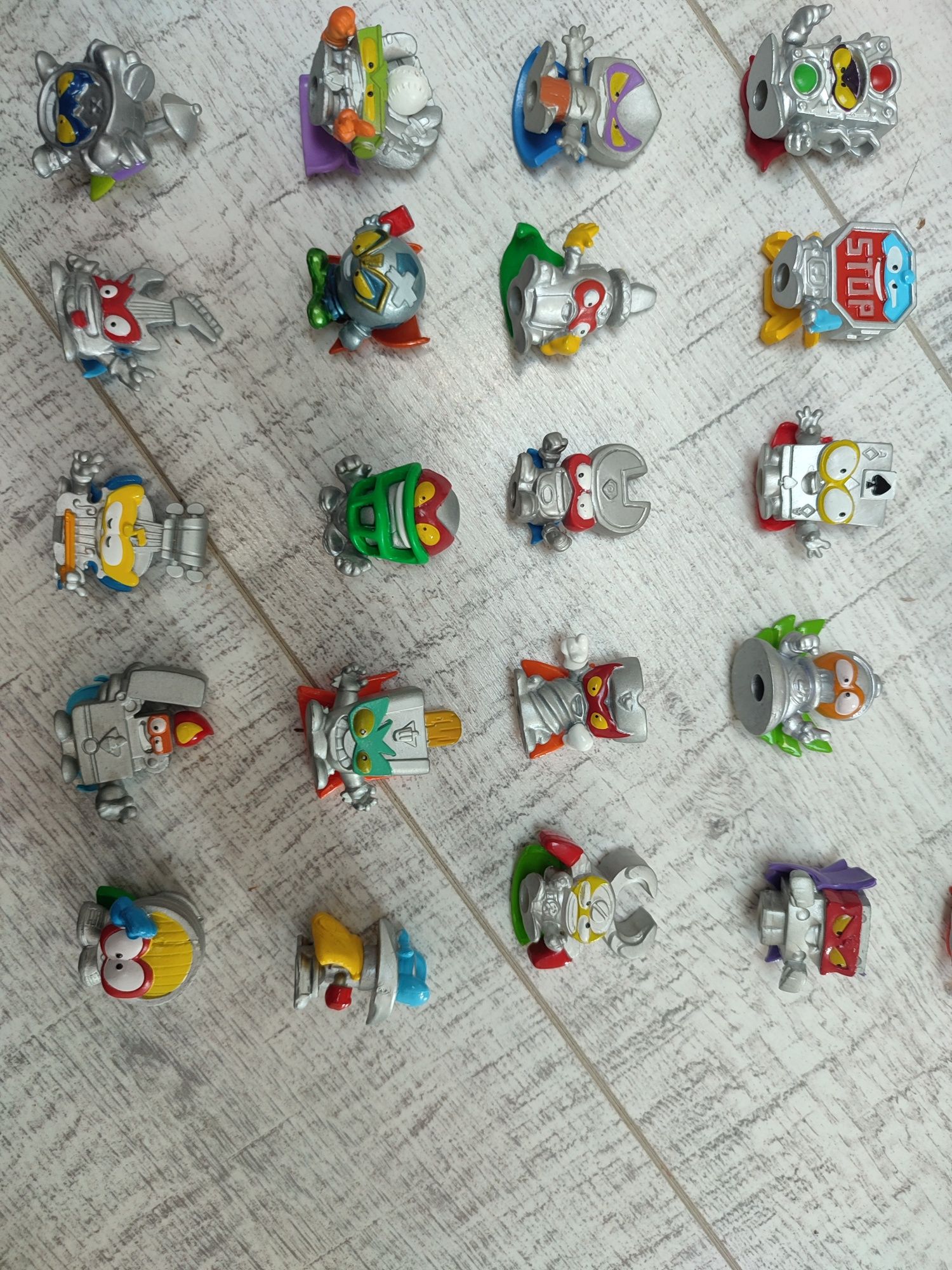 Ogromny zestaw srebrnych figurek super zings things ultra rare unikat