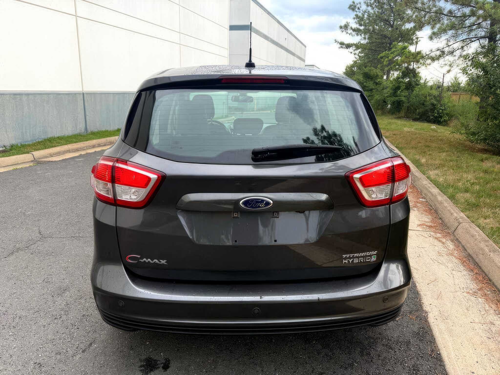 2018 Ford C-Max Hybrid Titanium FWD