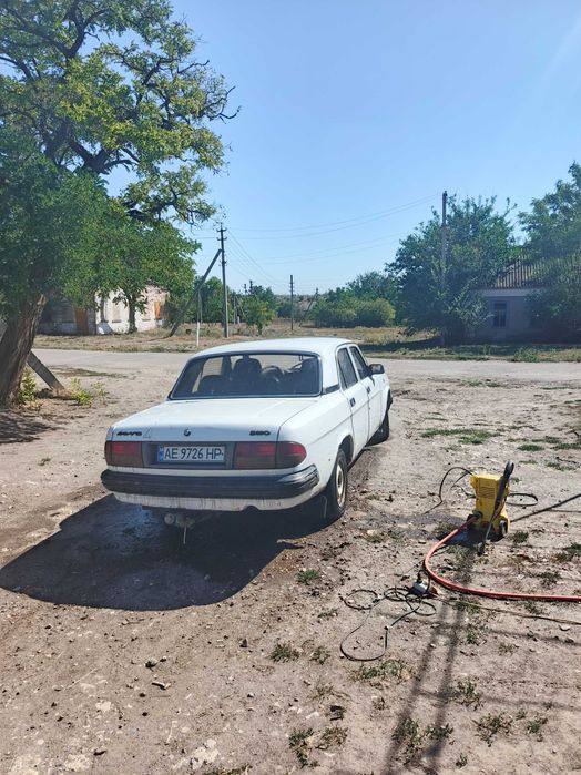 Продам волгу3110
