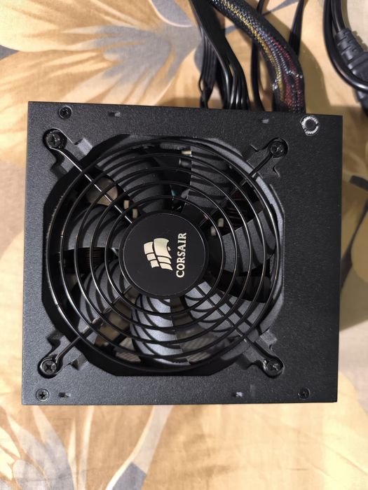 Zasialcz Corsair CX600M 600W